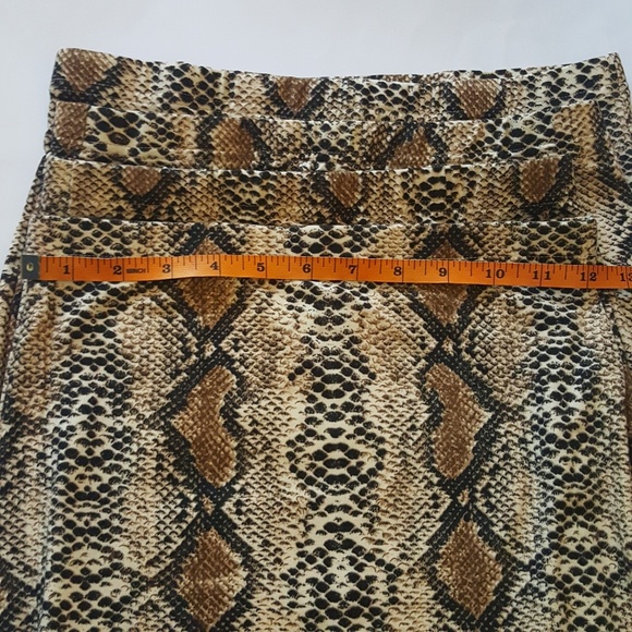 LAST 1! Snakeskin Print Skirt - Picture 2 of 6